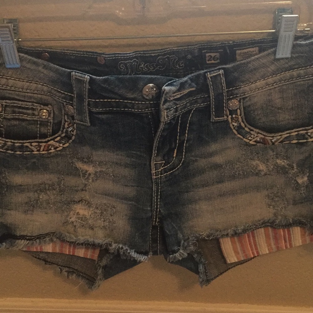 Miss me shorts size 26